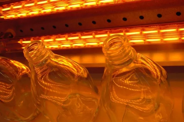 Glass edge heating lamp